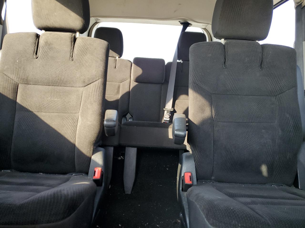2018 Dodge Caravan - Image 10
