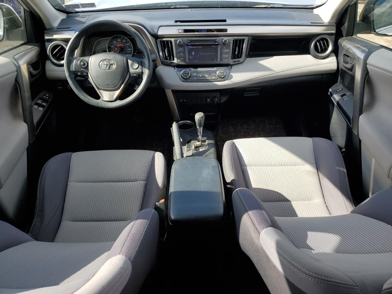 2013 Toyota RAV 4 - Image 8