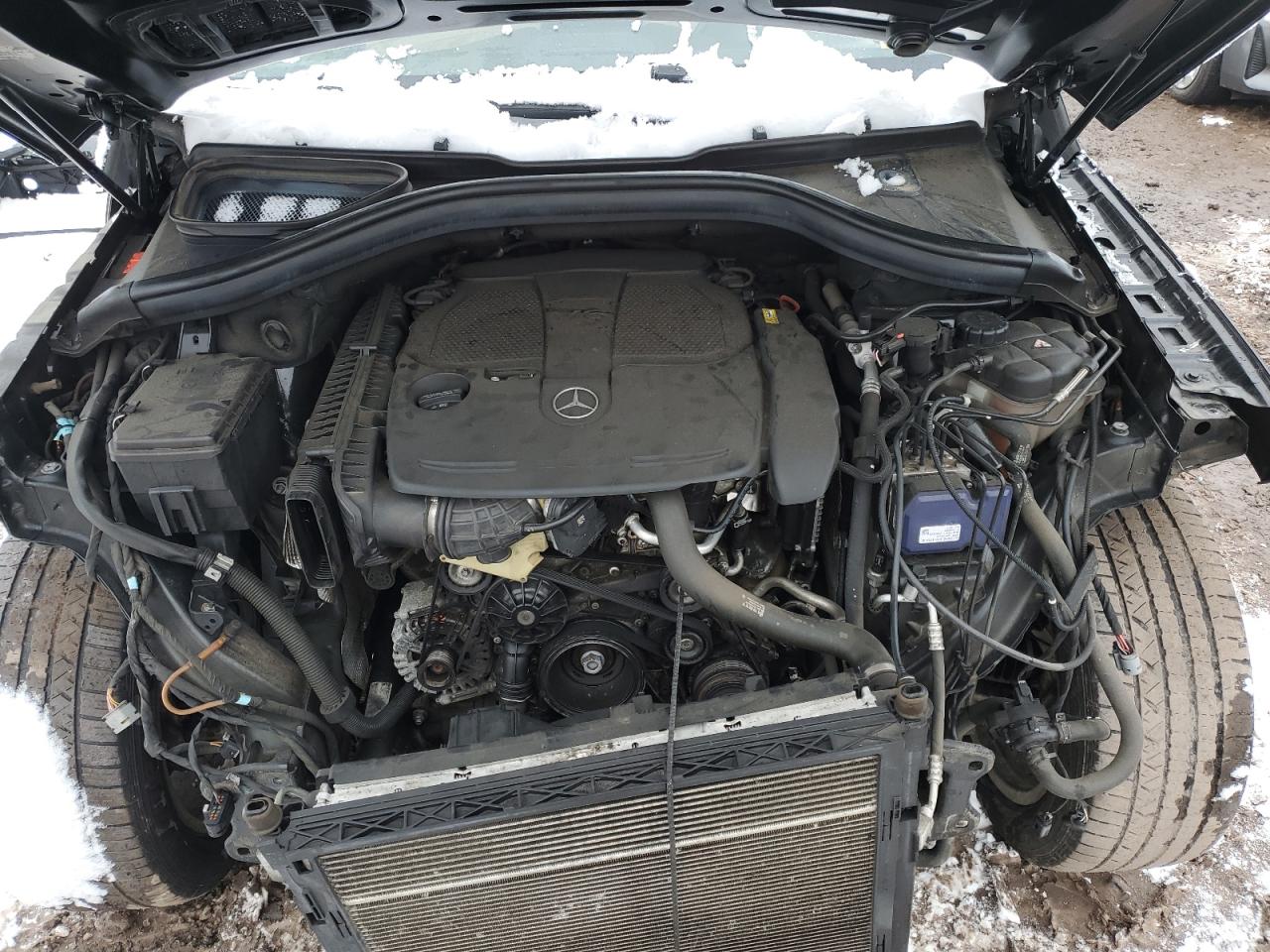 2016 Mercedes-Benz GLE - Image 12