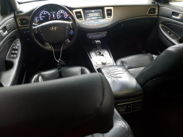 Sedans HYUNDAI GENESIS 2013 Srebrny