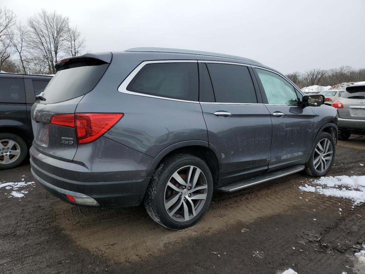 2016 Honda Pilot - Image 3