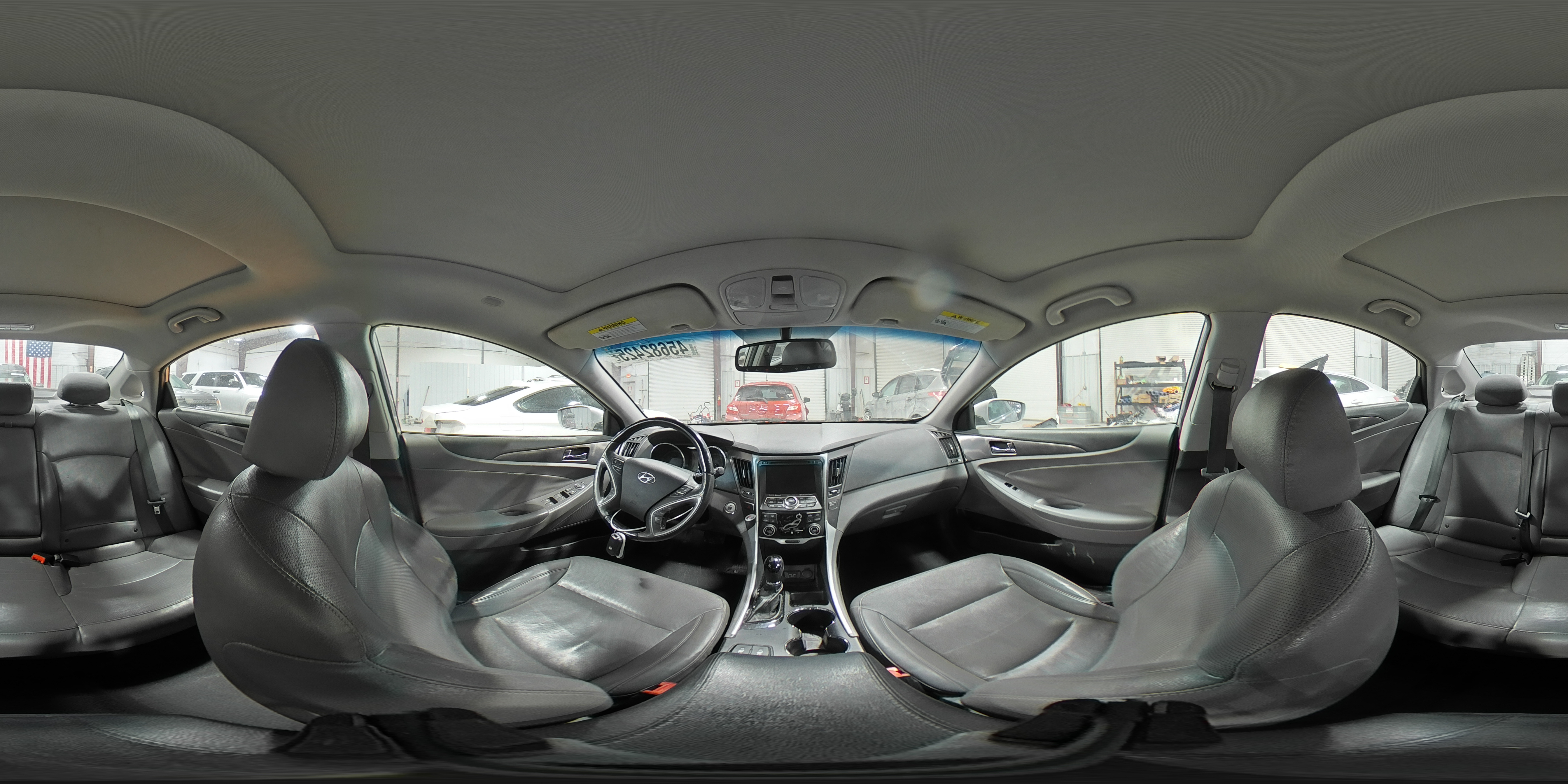 2012 Hyundai Sonata - Image 15
