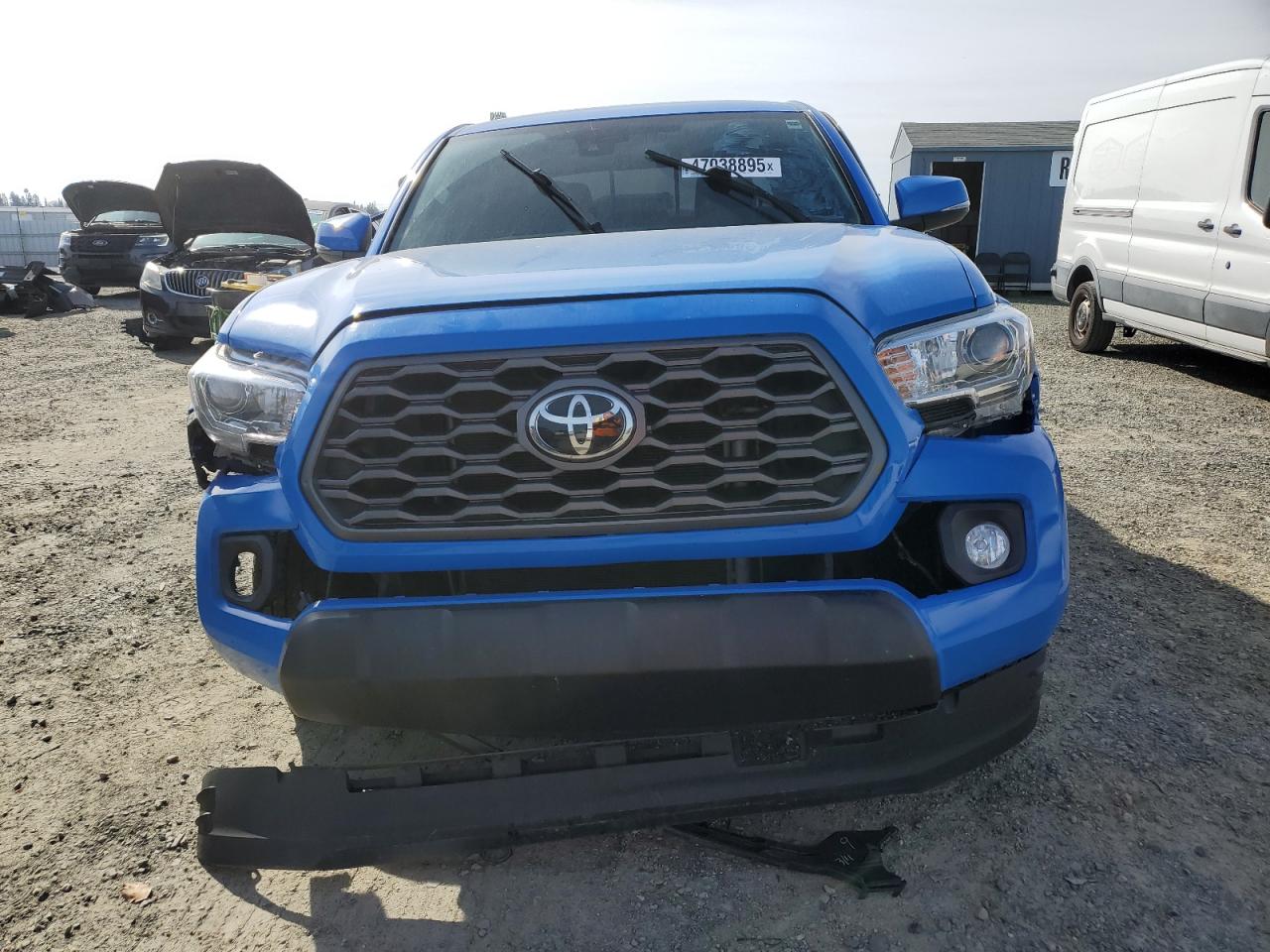 2021 Toyota Tacoma - Image 5