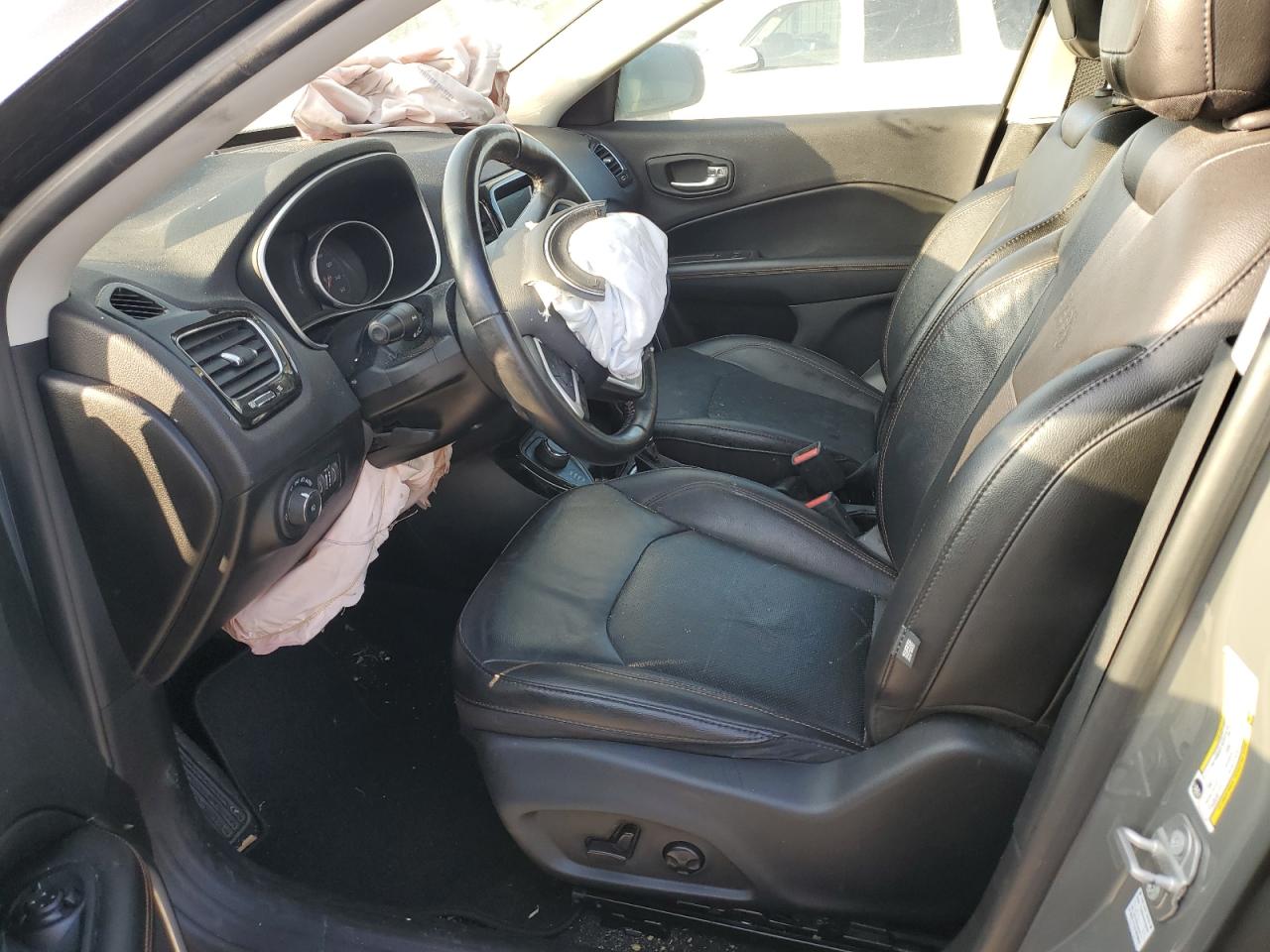 2021 Jeep Compass - Image 7