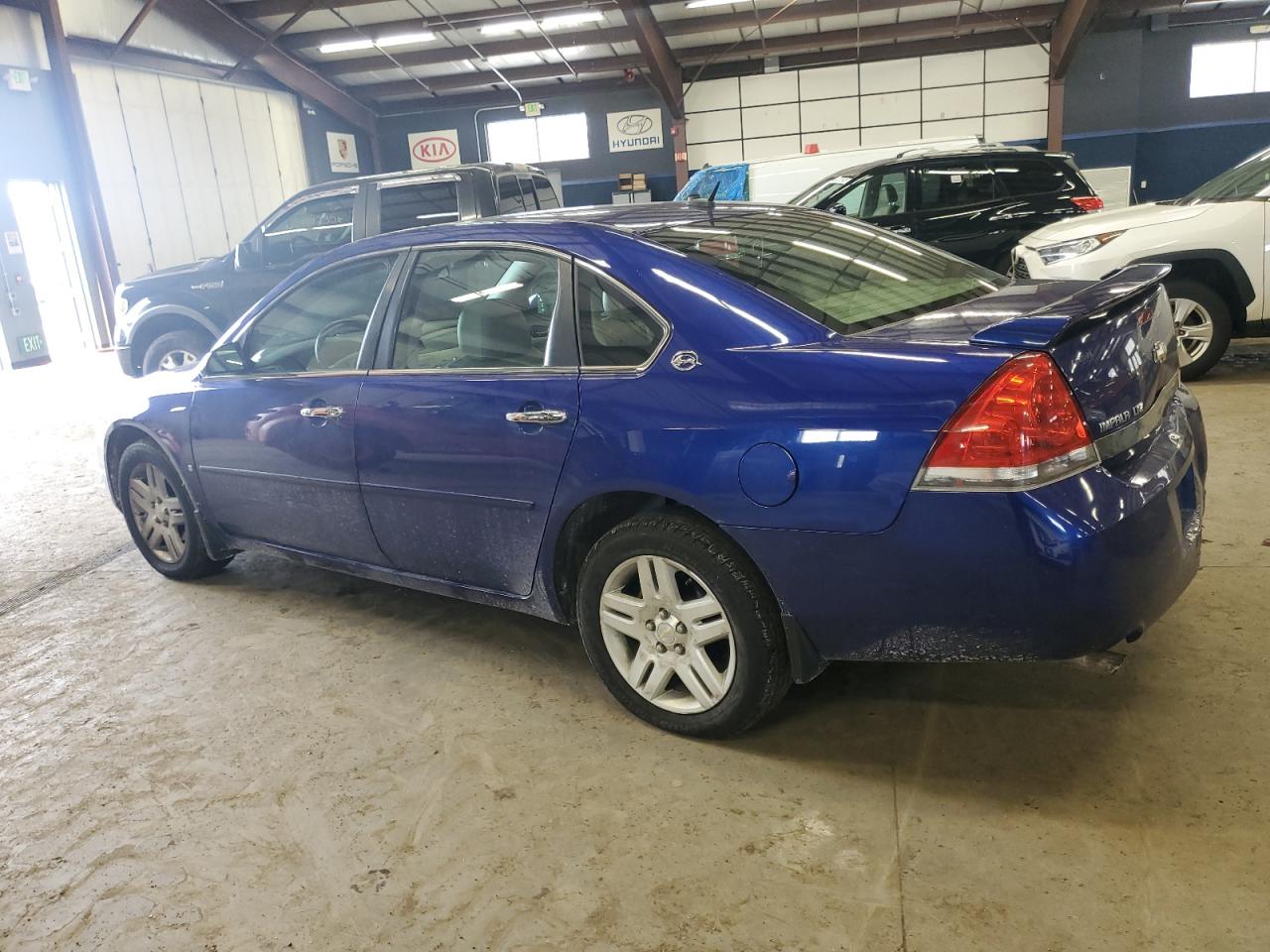 2007 Chevrolet Impala - Image 2