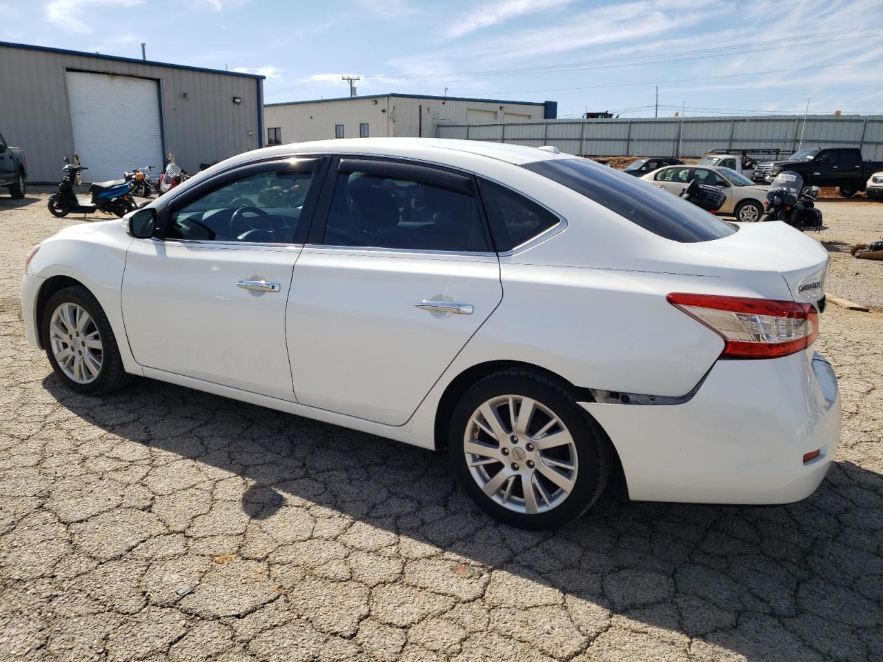 2013 Nissan Sentra - Image 2