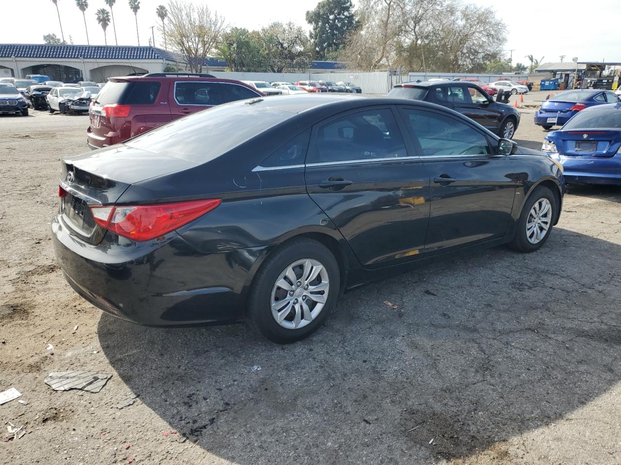 2012 Hyundai Sonata - Image 3