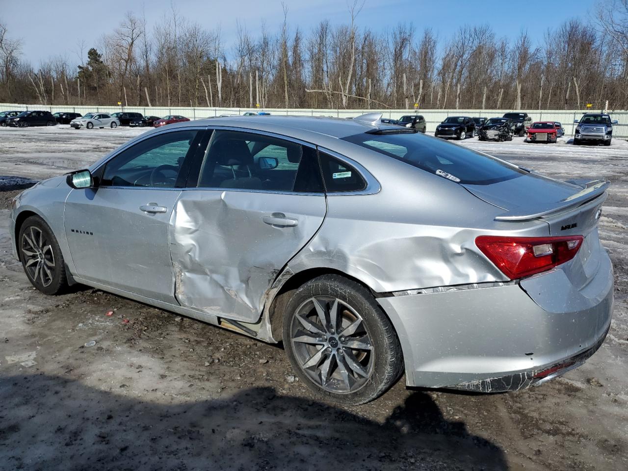 2021 Chevrolet Malibu - Image 2