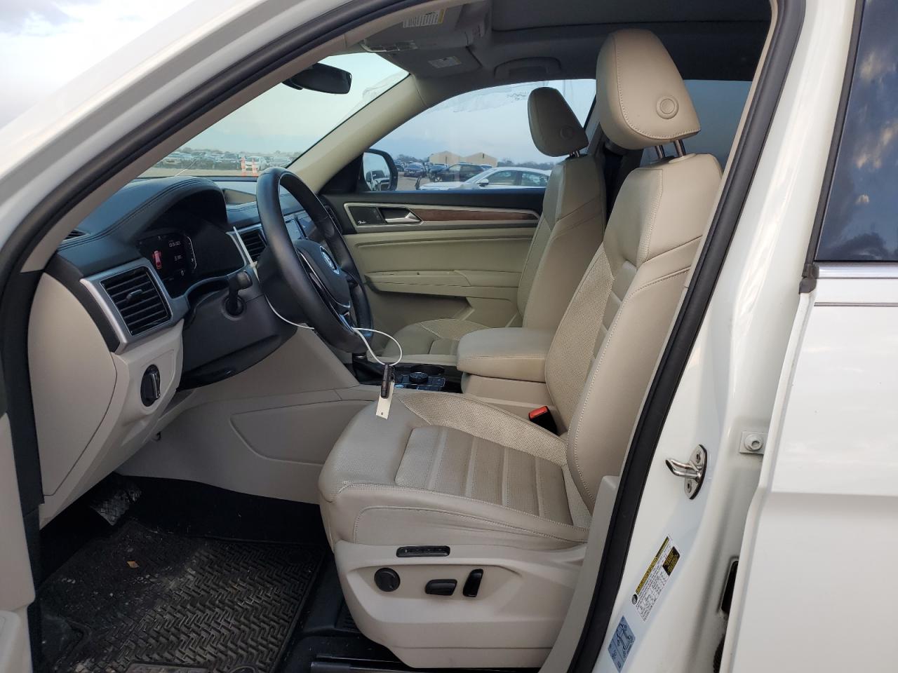 2019 Volkswagen Atlas - Image 7
