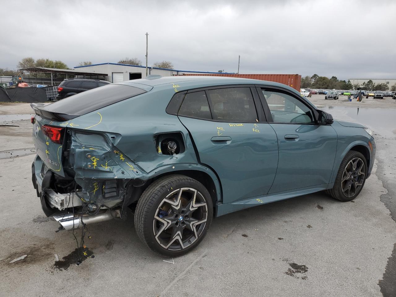 2024 BMW X2 - Image 3