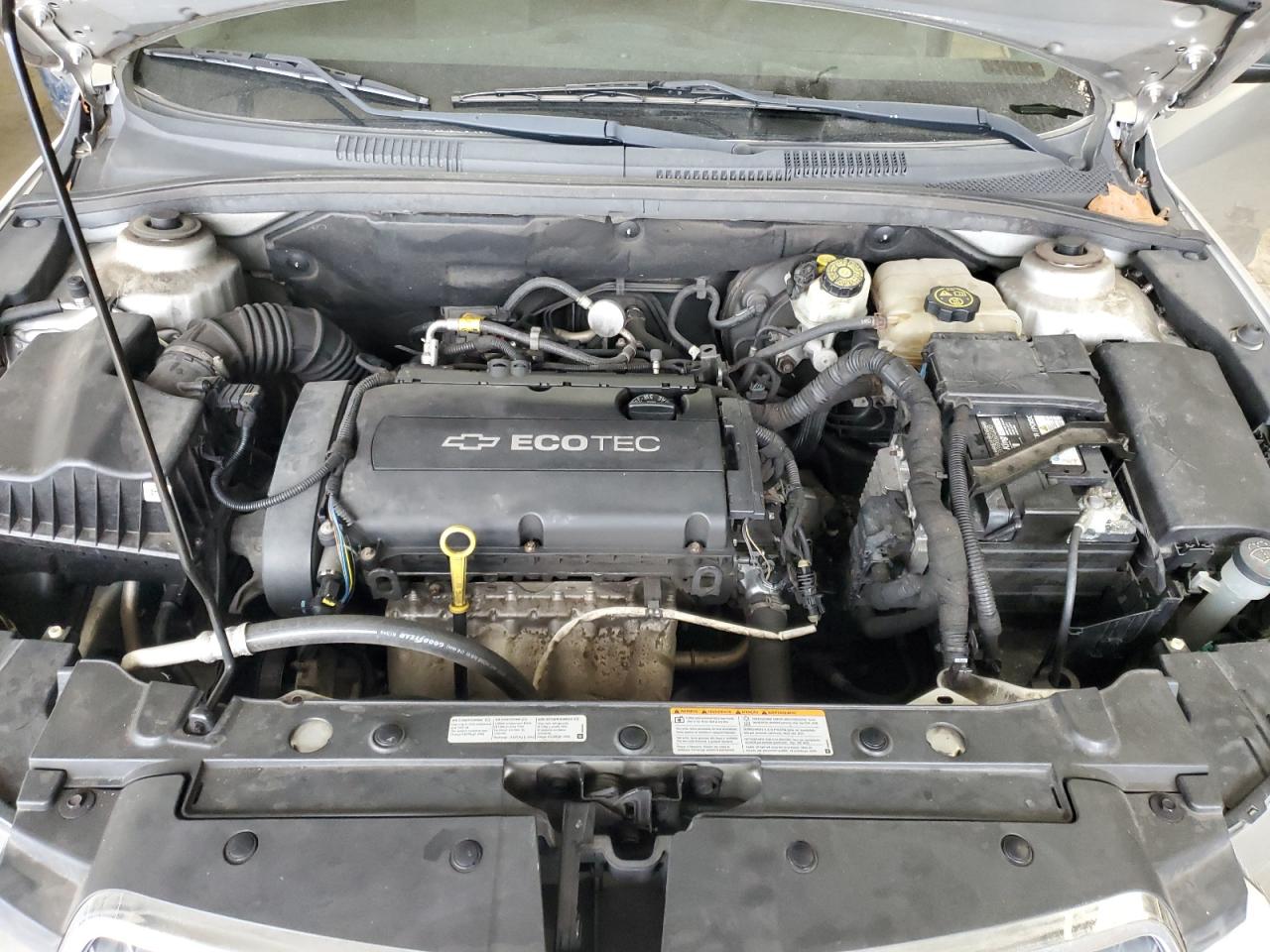 2013 Chevrolet Cruze - Image 11