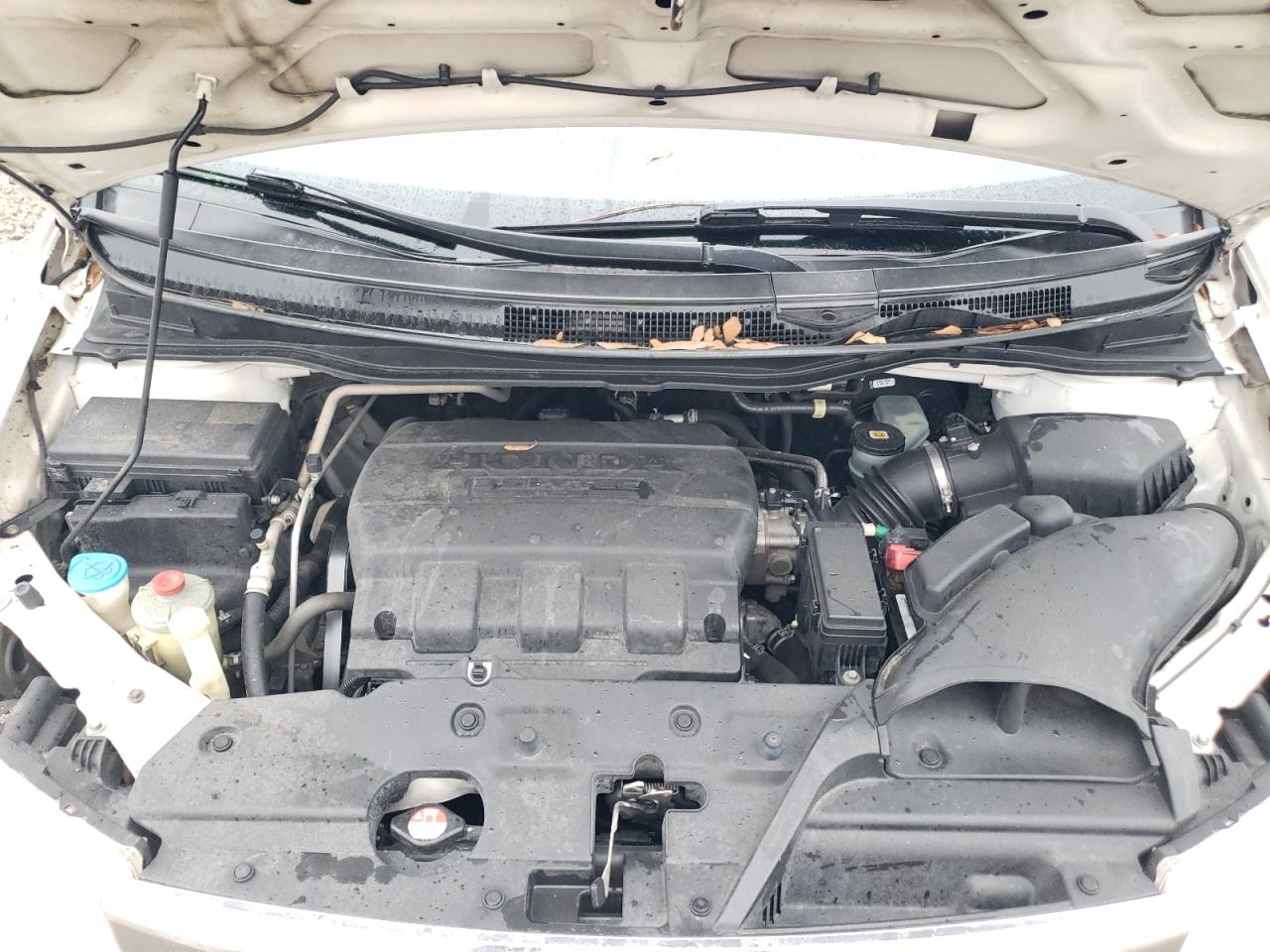 2012 Honda Odyssey - Image 12