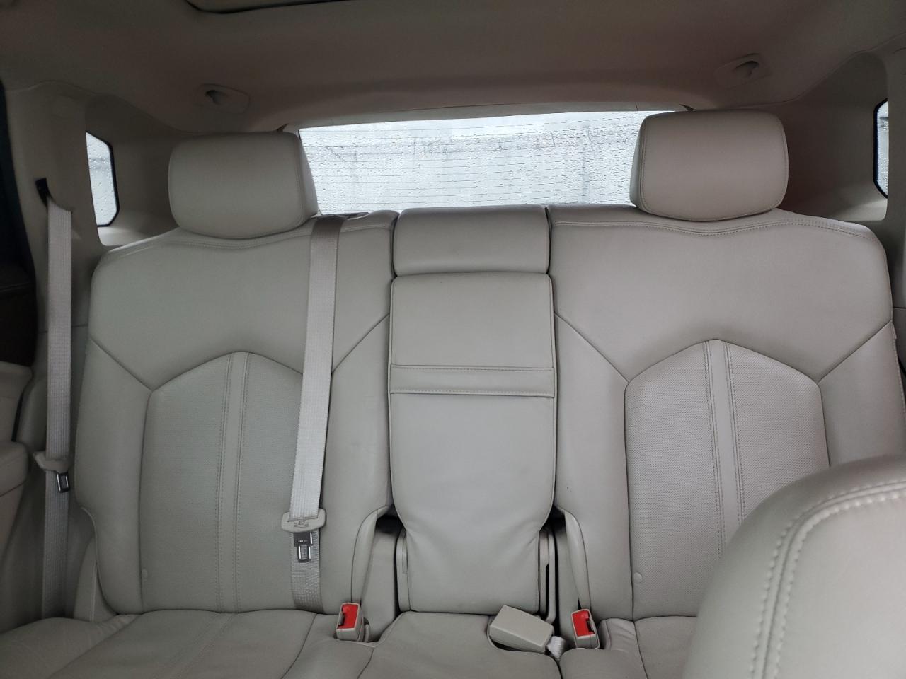 2011 Cadillac SRX - Image 10