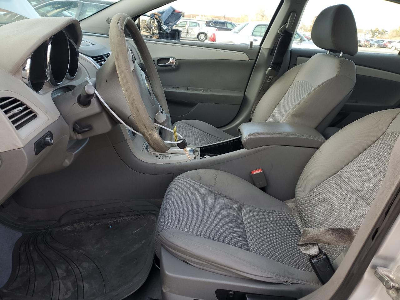 2012 Chevrolet Malibu - Image 7