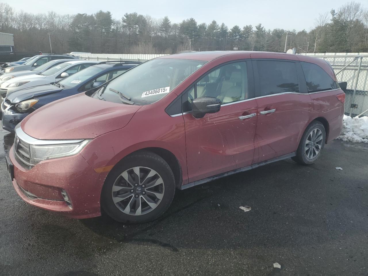 Exeter, RI에서 판매 중인 2022 Honda Odyssey Exl - Side