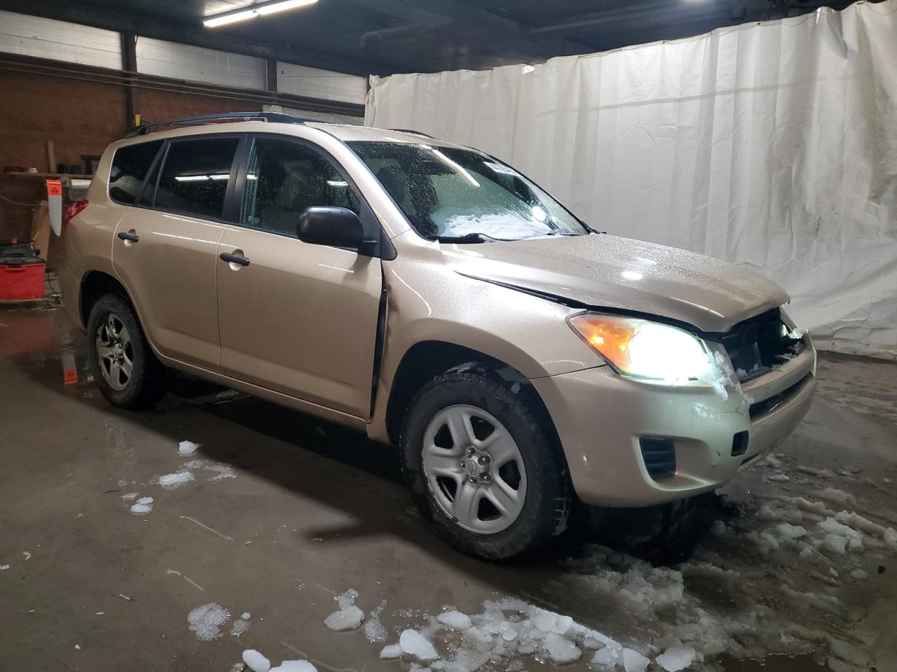 2011 Toyota RAV 4 - Image 4