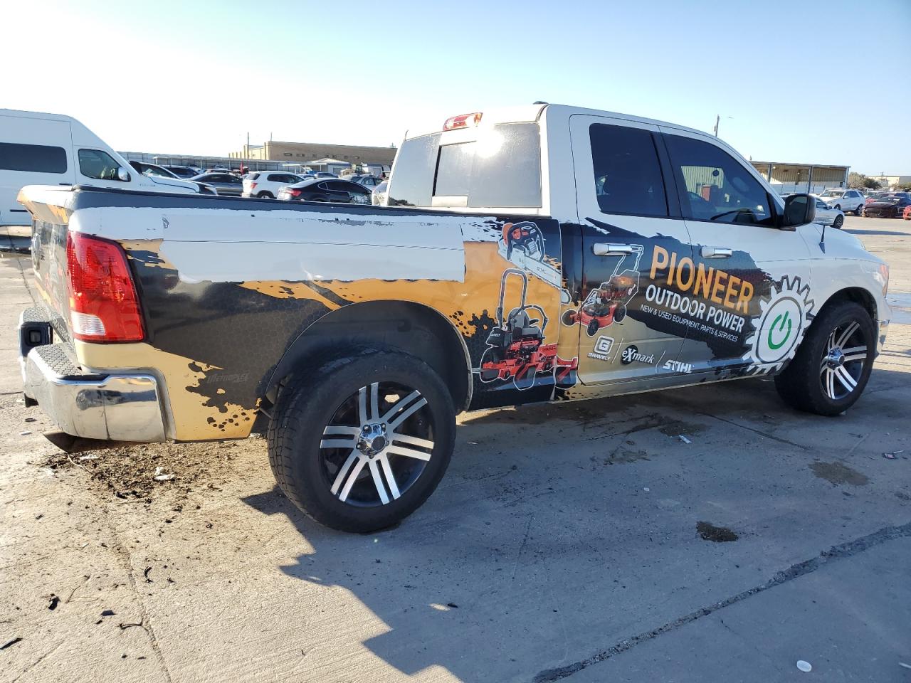 2009 Dodge RAM - Image 3