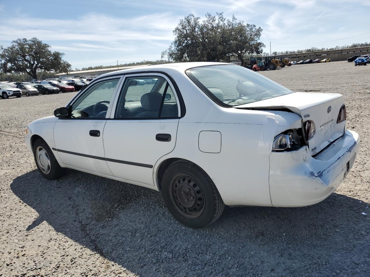 2000 Toyota Corolla - Image 2