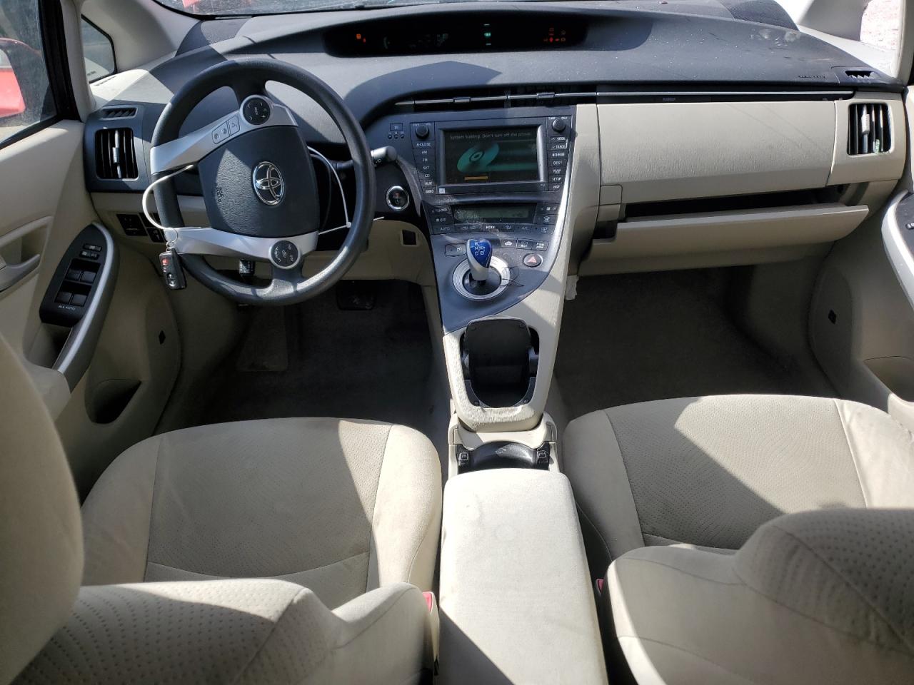 2010 Toyota Prius - Image 8