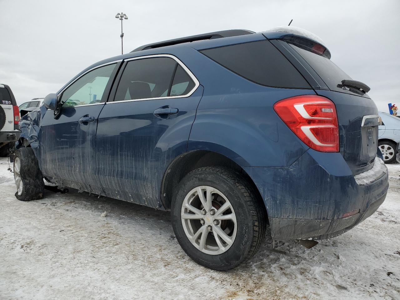 2016 Chevrolet Equinox - Image 2