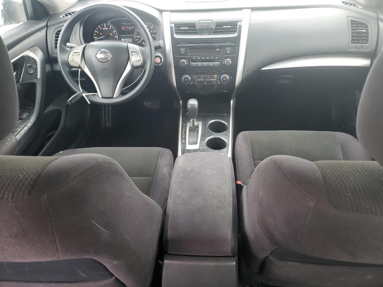 2013 Nissan Altima - Image 8