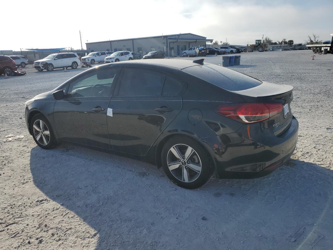 2018 Kia Forte - Image 2