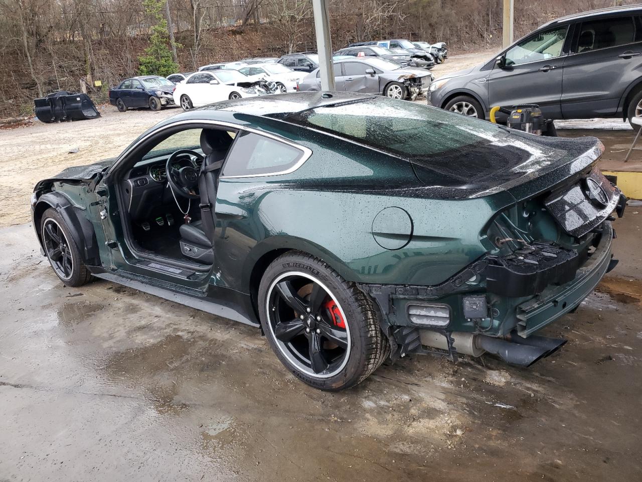 2019 Ford Mustang - Image 2