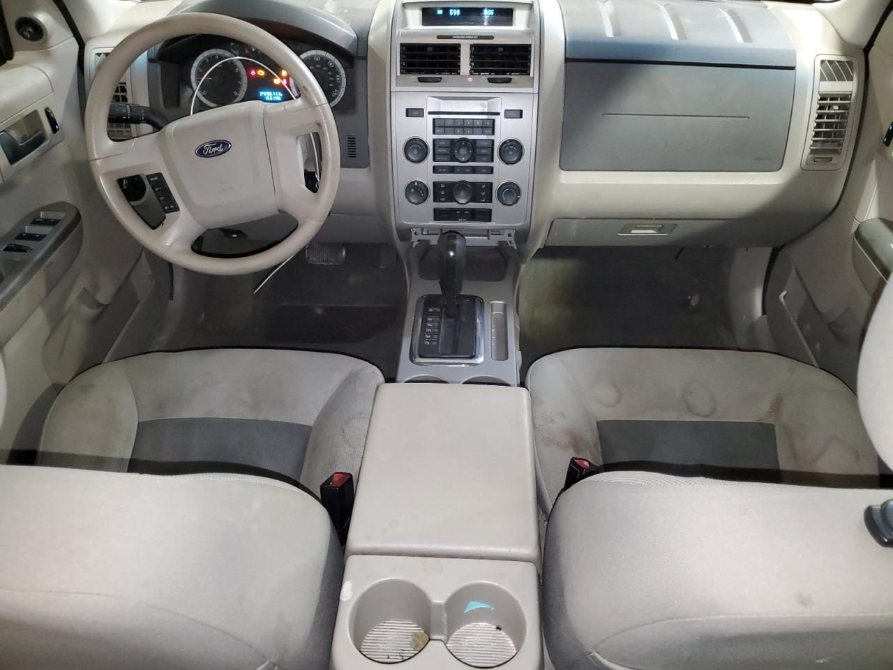 2008 Ford Escape - Image 8