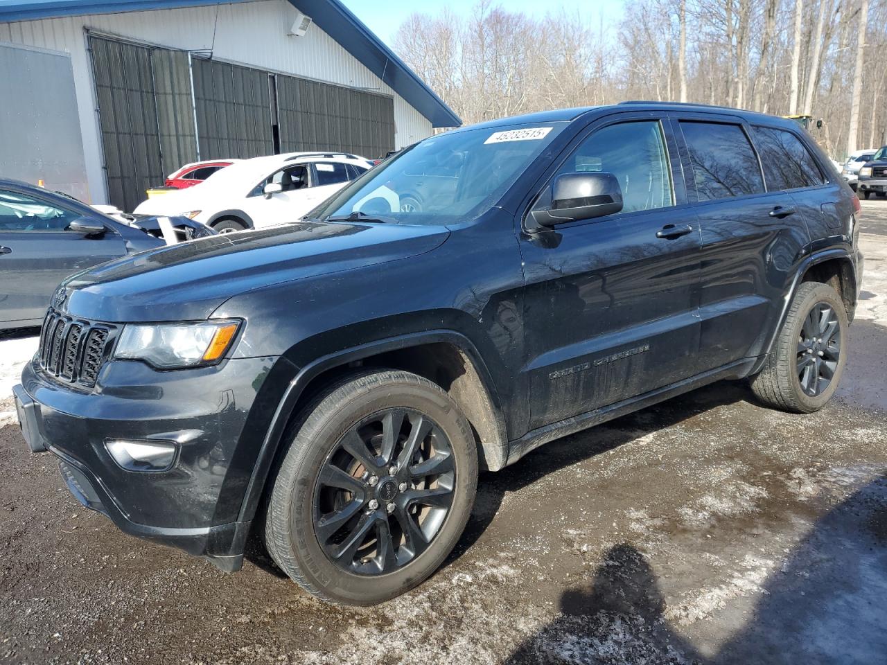 2017 Jeep Grand Cherokee - Image 1