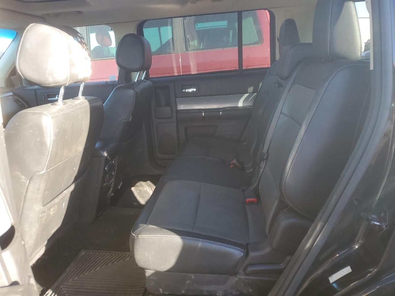 2015 Ford Flex - Image 11