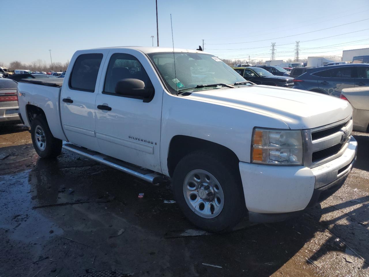 2011 Chevrolet Silverado - Image 4