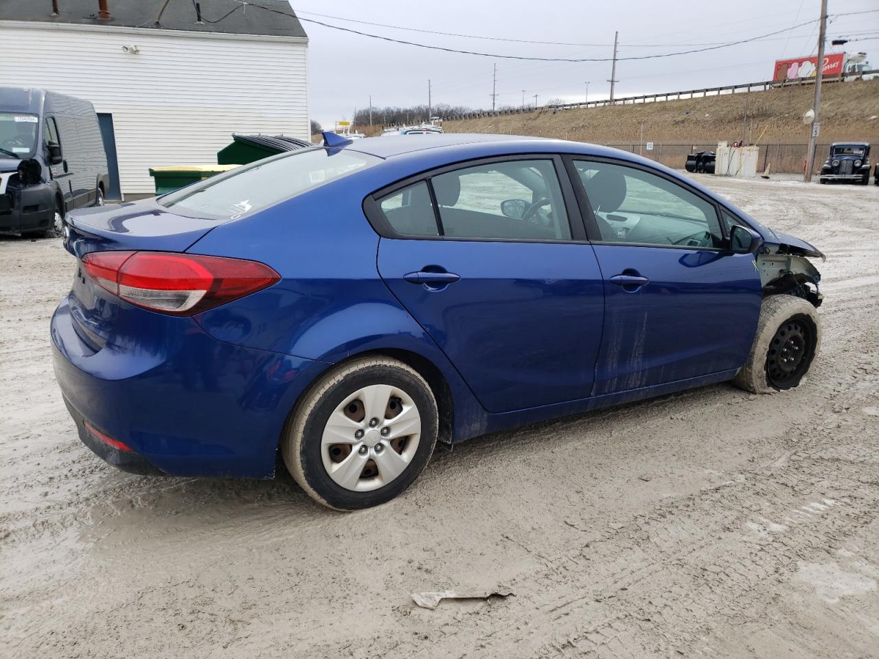 2018 Kia Forte - Image 3