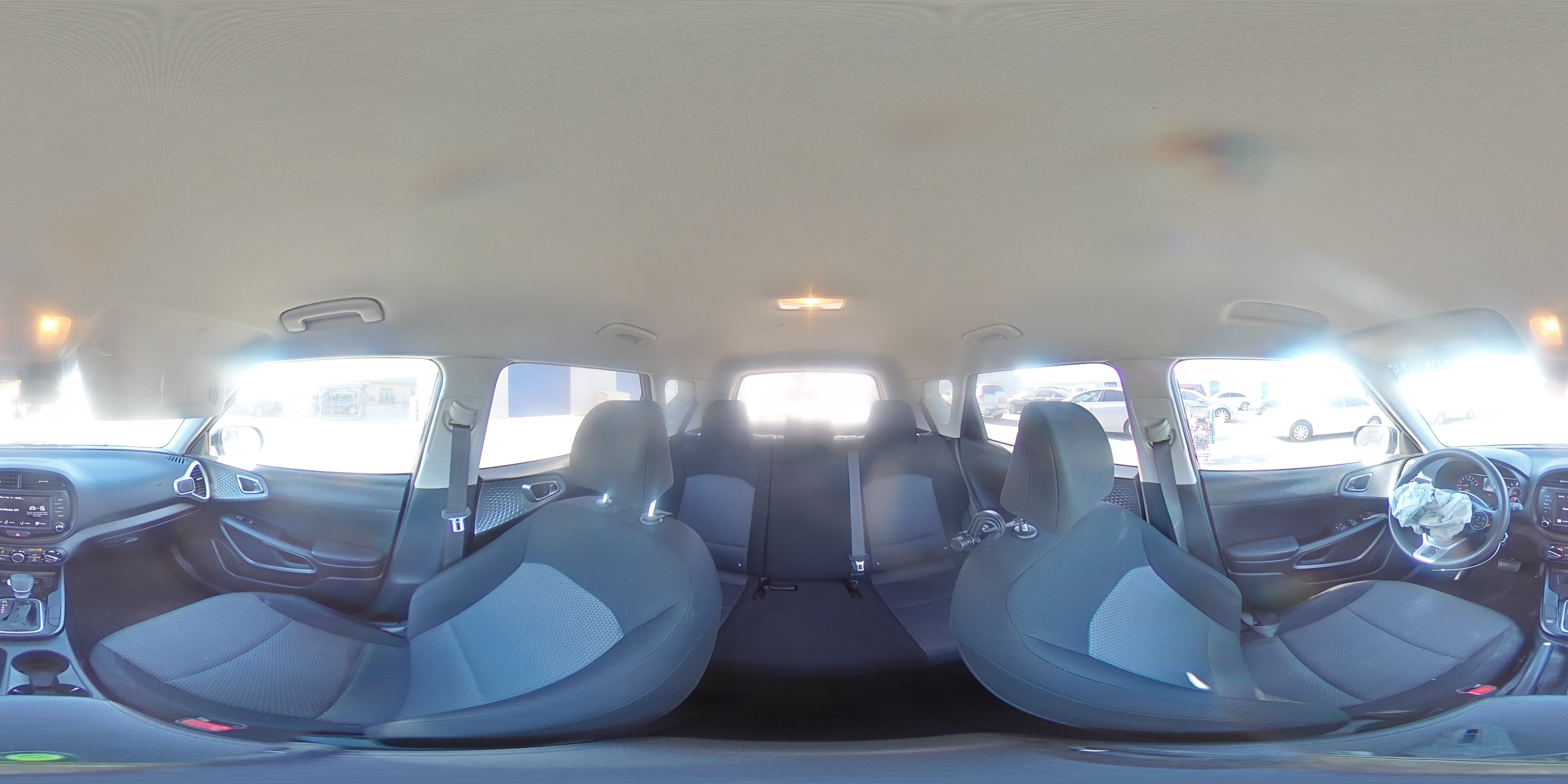 2022 Kia Soul - Image 12