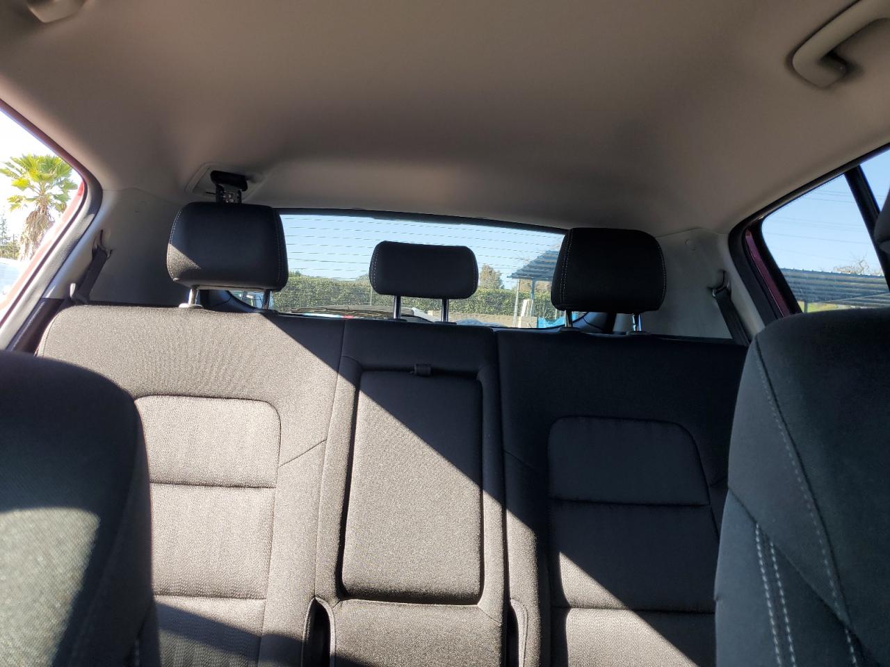 2017 Kia Sportage - Image 10