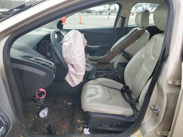  FORD FOCUS 2018 Золотой