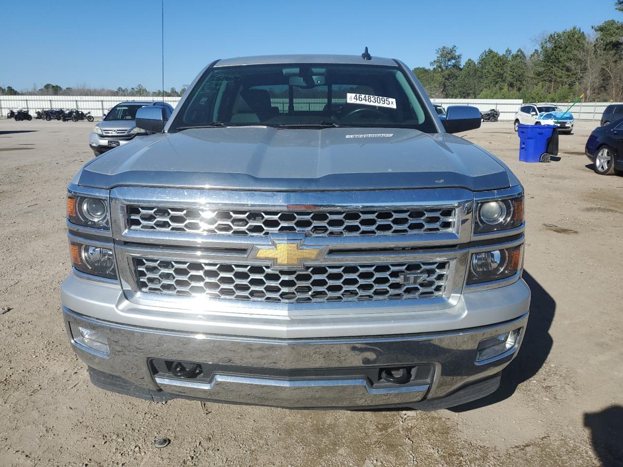 2015 Chevrolet Silverado - Image 5