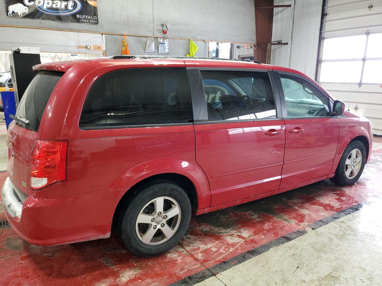 2012 Dodge Caravan - Image 3