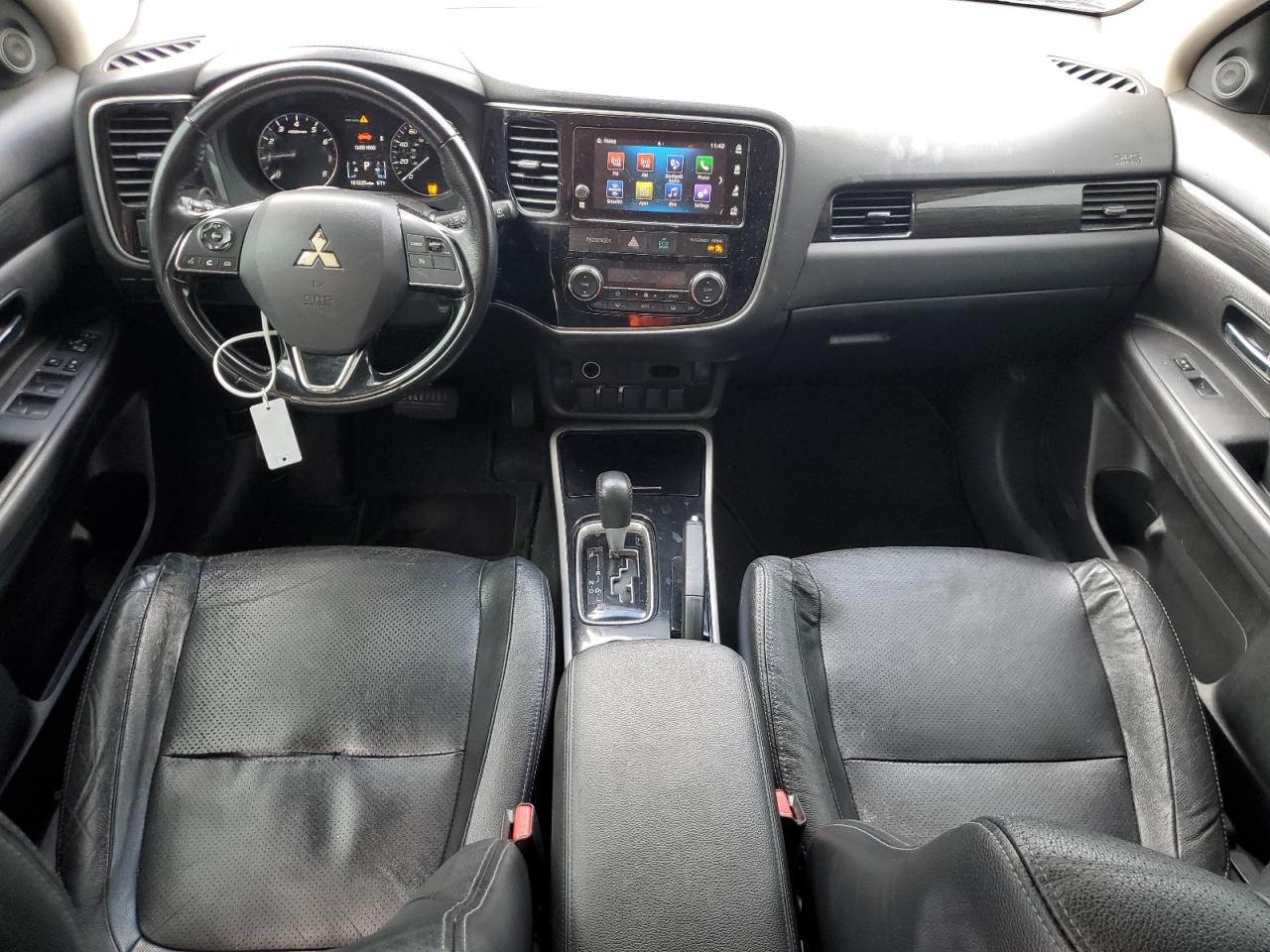 2017 Mitsubishi Outlander - Image 8