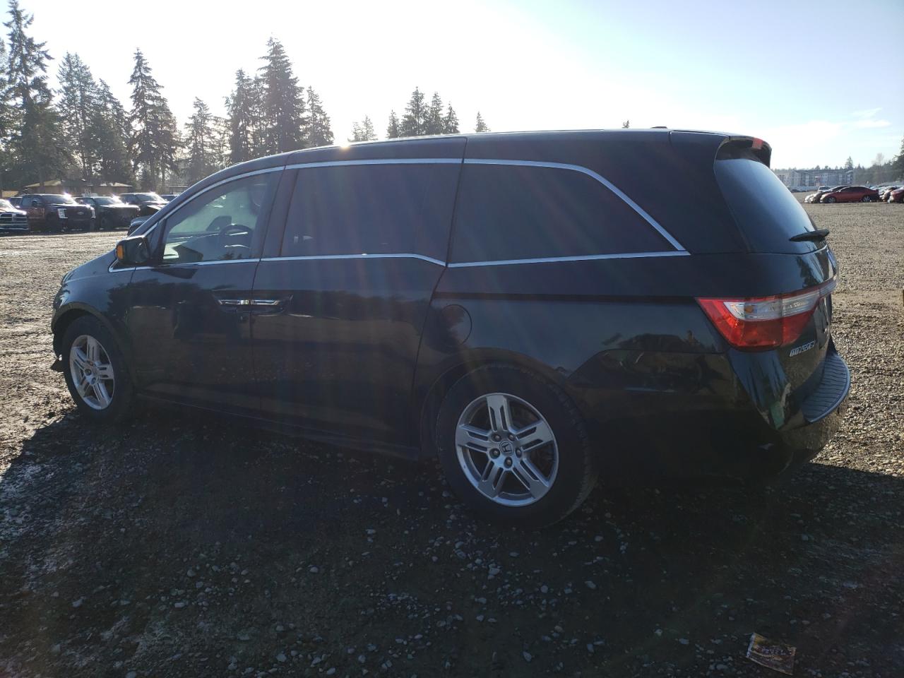 2013 Honda Odyssey - Image 2