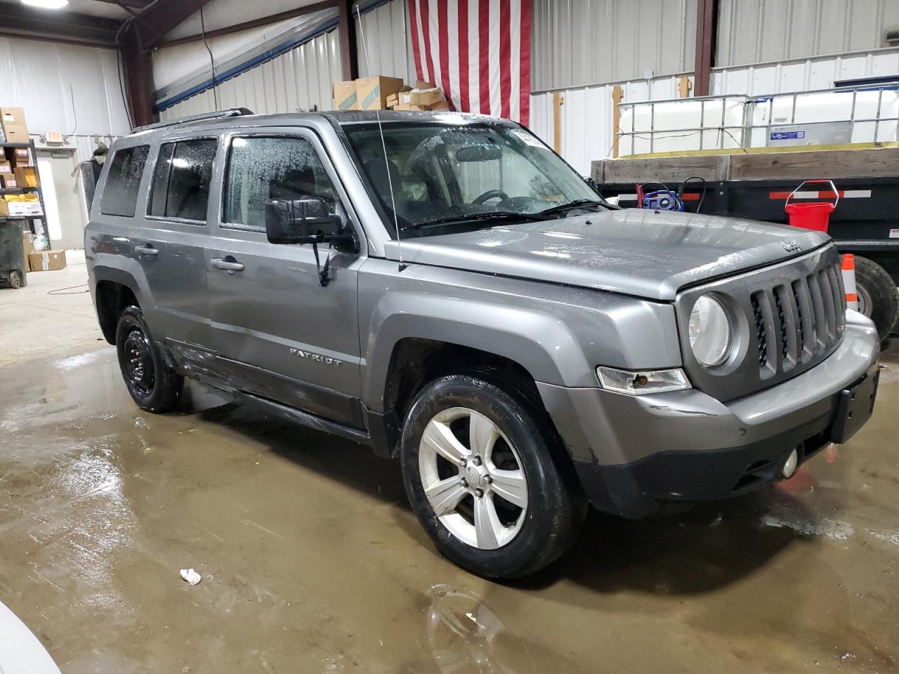 2014 Jeep Liberty (Patriot) - Image 4