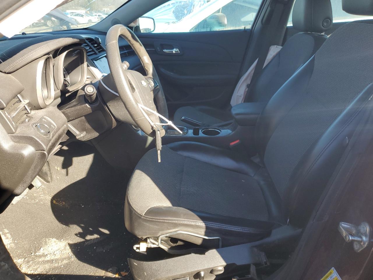 2016 Chevrolet Malibu - Image 7