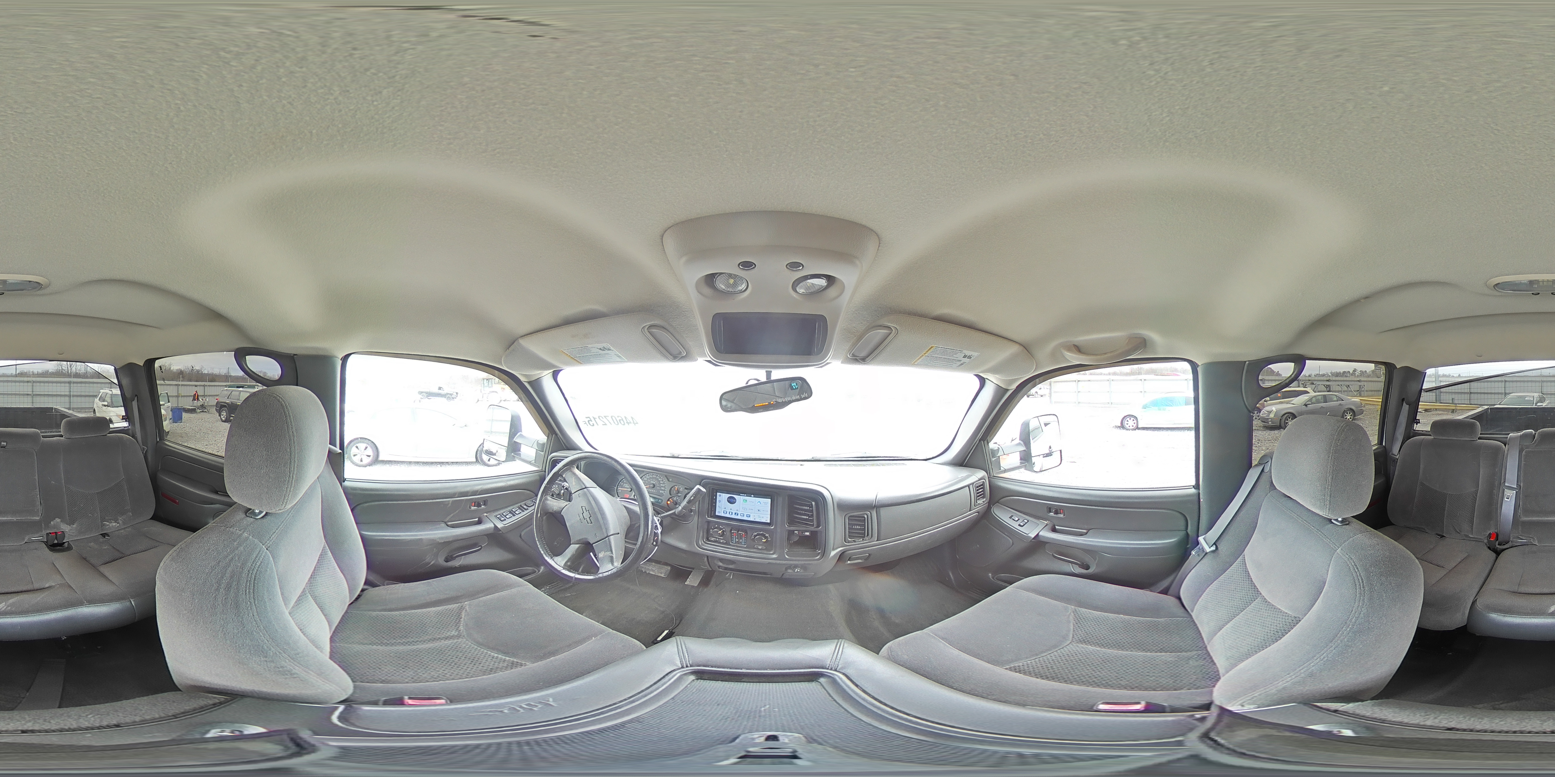 2006 Chevrolet Silverado - Image 12