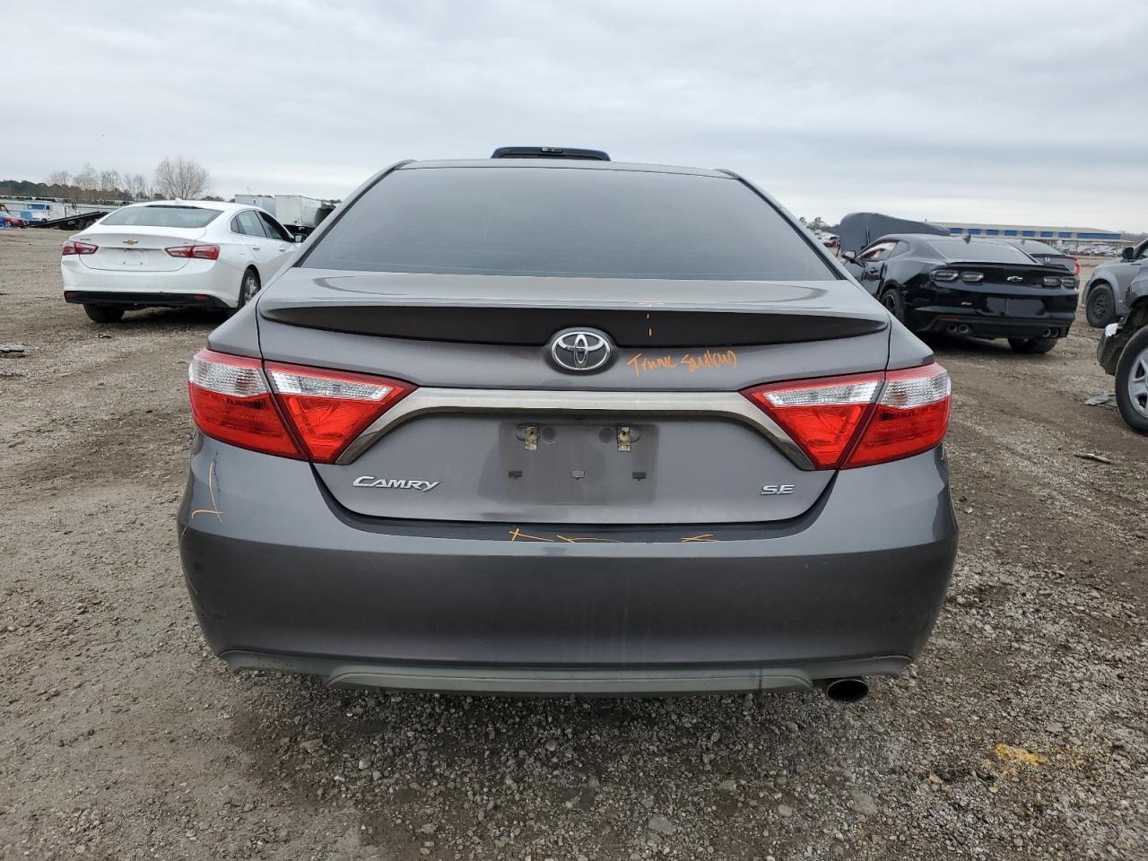 2015 Toyota Camry - Image 6