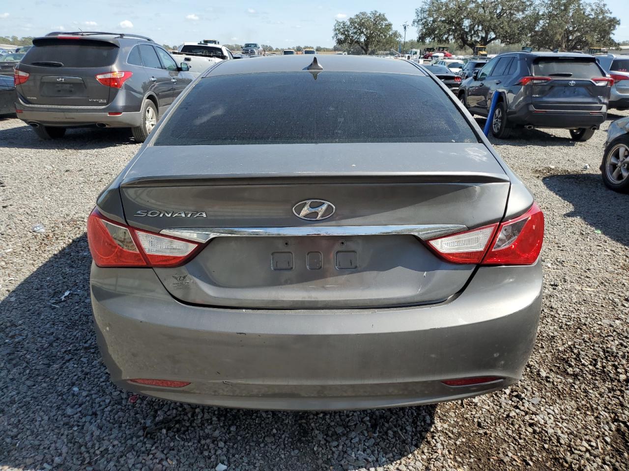 2013 Hyundai Sonata - Image 6