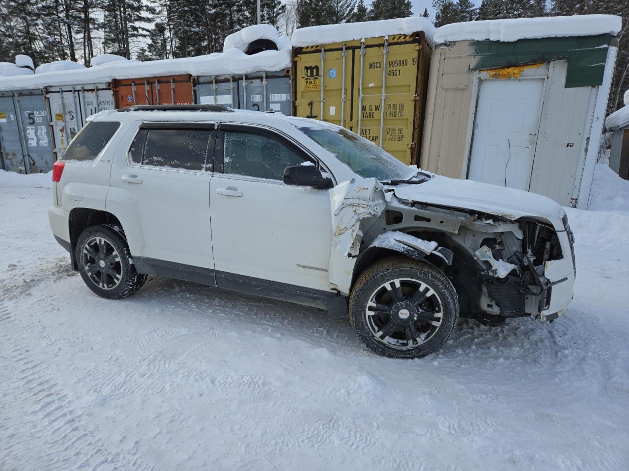 2017 GMC Terrain - Image 4
