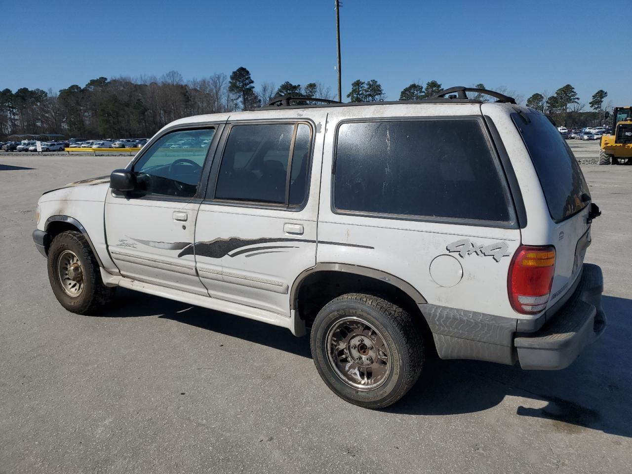 1999 Ford Explorer - Image 2
