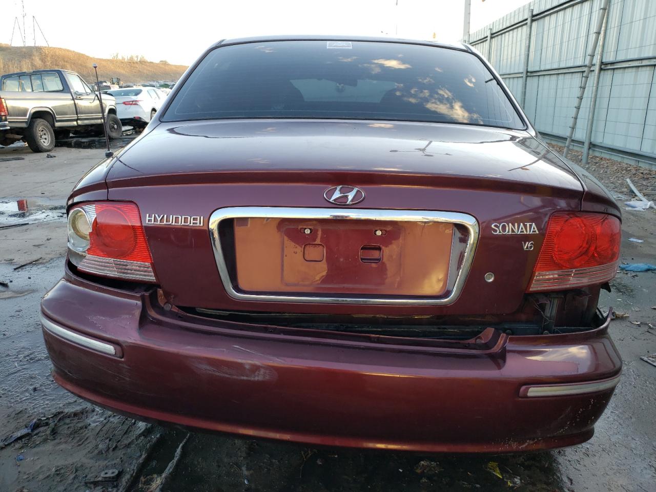 2005 Hyundai Sonata - Image 6