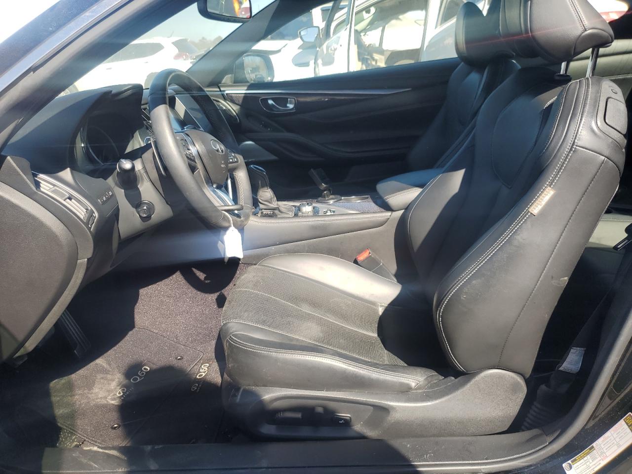 2017 Infiniti Q60 - Image 7