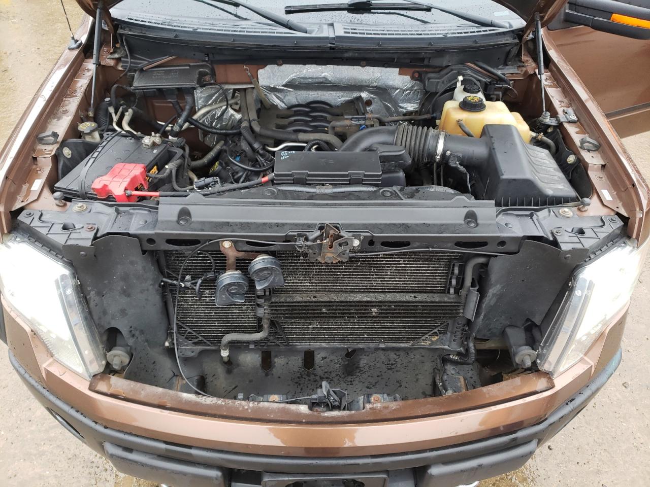 2011 Ford F-150 - Image 11