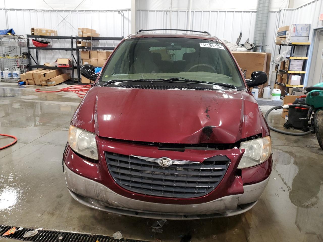 2003 Chrysler Voyager - Image 5